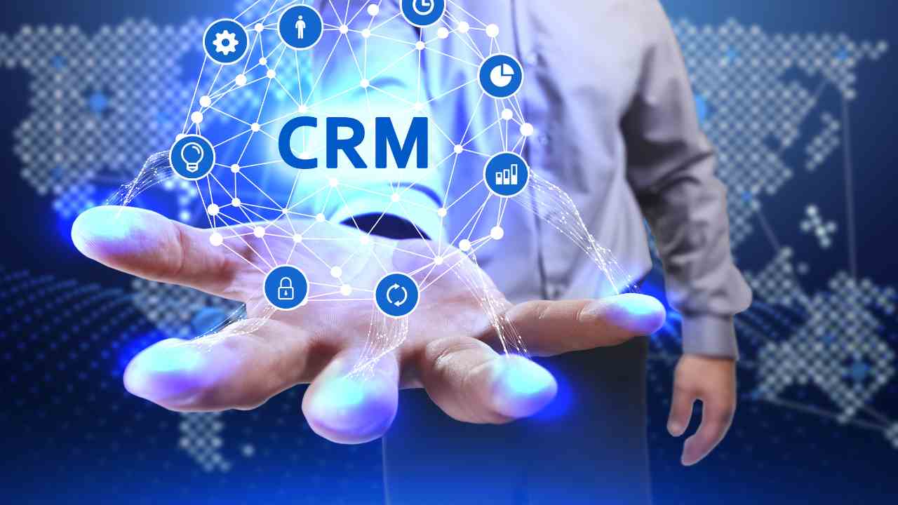 Improving Business Efficiency with CRM Customer Service