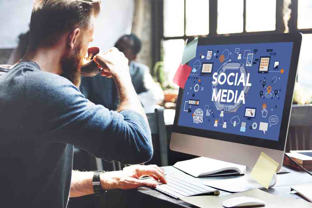 Leverage Social Media for Improved CRM